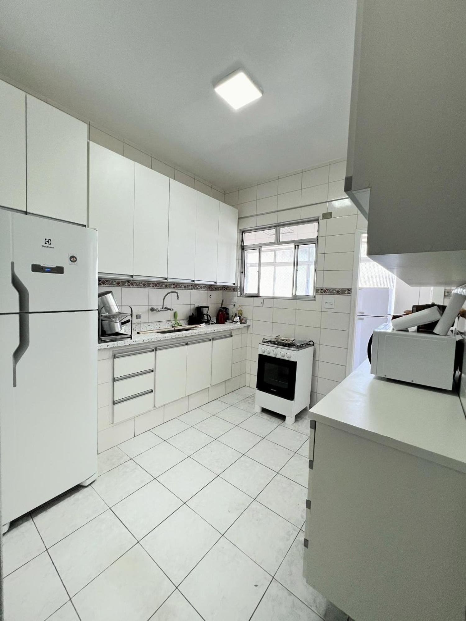 Pitangueiras Seaview: Spacious 4-Bedroom Apartment Steps from the Beach Guaruja Exterior photo