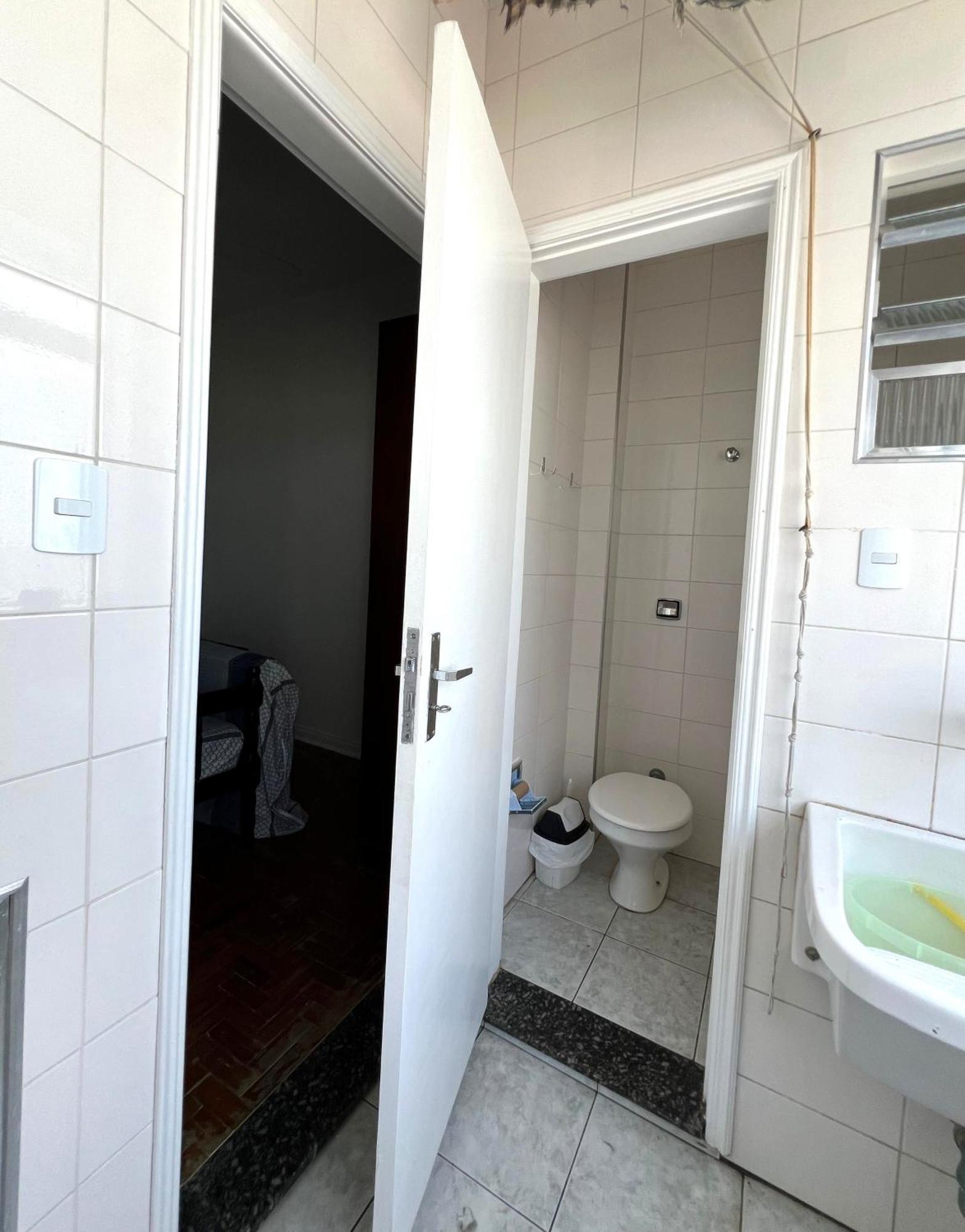 Pitangueiras Seaview: Spacious 4-Bedroom Apartment Steps from the Beach Guaruja Exterior photo