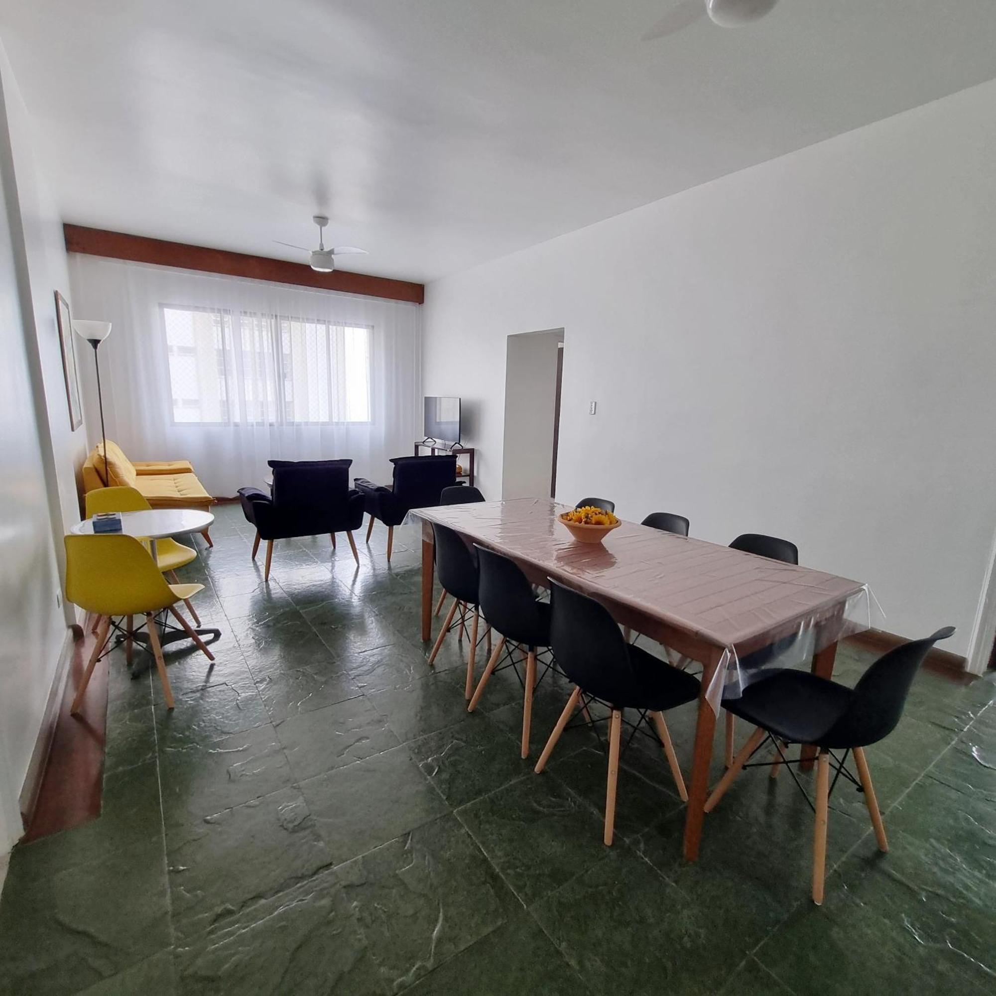 Pitangueiras Seaview: Spacious 4-Bedroom Apartment Steps from the Beach Guaruja Exterior photo